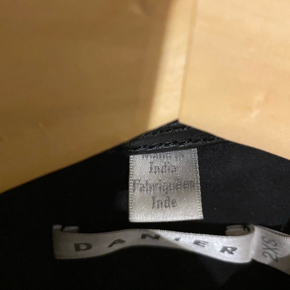 Danier Juliette Leather Jacket - Picture 3 of 3